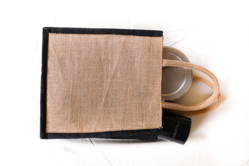 Multi-purpose jute bag for tiffin and essentials